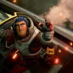"Lightyear", la película que cuenta la historia del que luego sería juguete en "Toy Story", se estrena el 17 de junio © 2022 Disney/Pixar. All Rights Reserved.