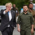Boris Johnson con Volodimyr Zelenski en Kiev