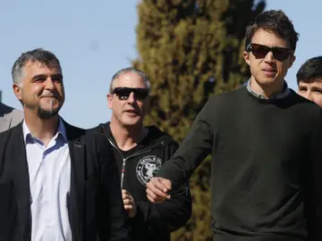 Gabriel Ortega, ex portavoz de Más Madrid en Móstoles, junto a Iñigo Errejón, ex líder de Más País Gabriel Ortega, ex portavoz de Más Madrid en Móstoles, junto a Iñigo Errejón, ex líder de Más País