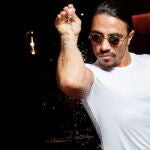 Imagen del chef Salt Bae.
