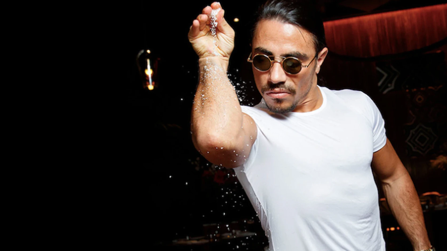 Imagen del chef Salt Bae.