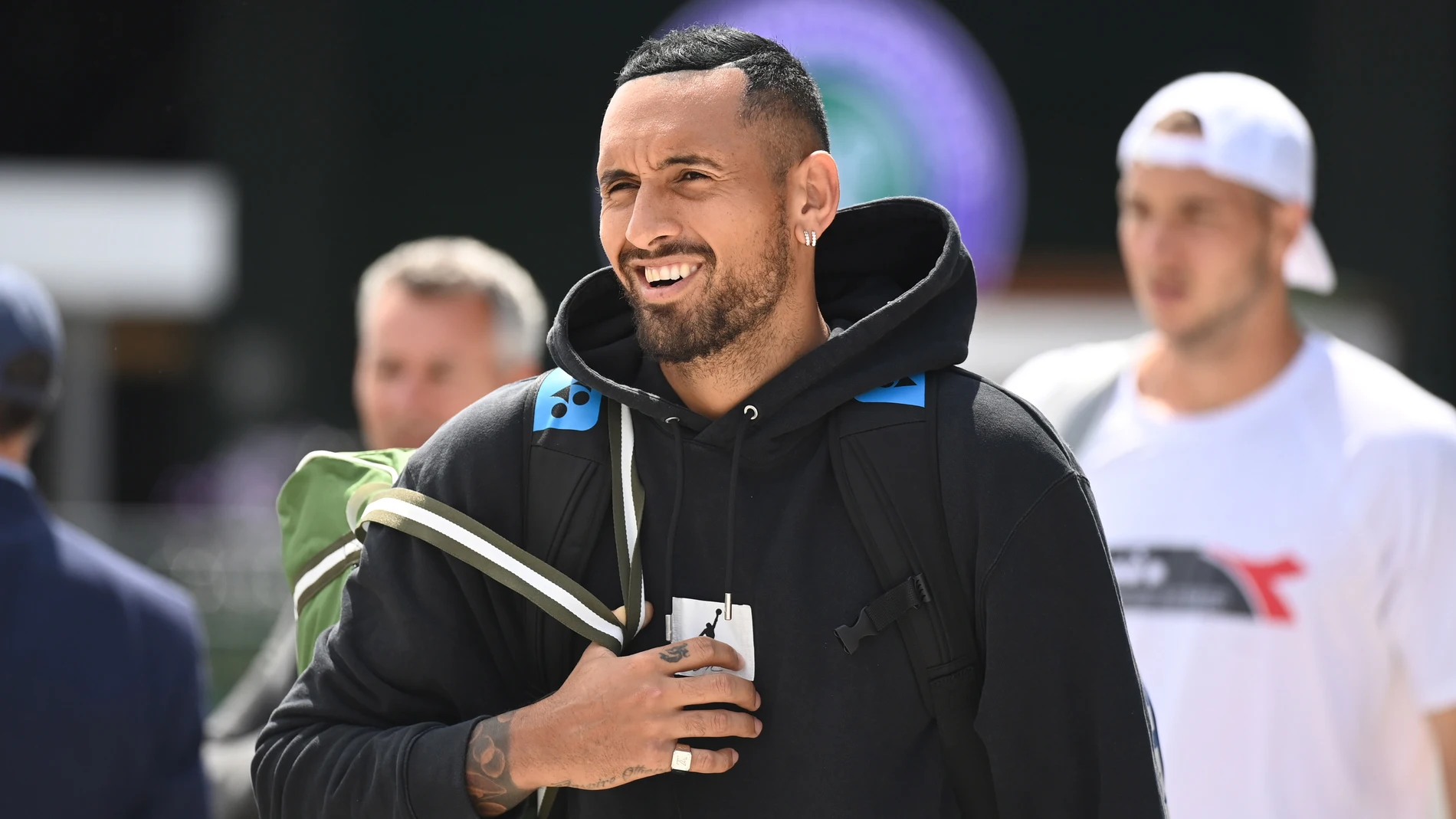 Nick Kyrgios, en Wimbledon, dispuesto a desafiar a Nadal y Djokovic