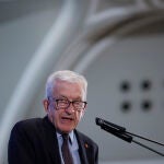 El presidente de Cáritas Española, Manuel Bretón, participa este viernes en el desayuno informativo del Fórum Europa celebrado en Madrid