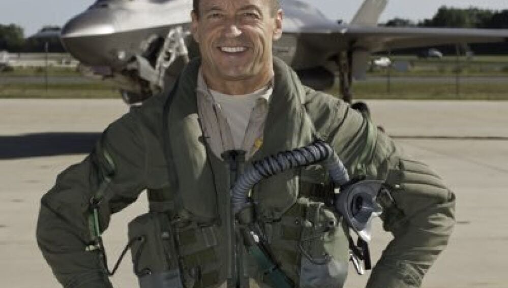 Billie Flynn, un ex teniente coronel canadiense y piloto principal de pruebas del F-35 para Lockheed Martin