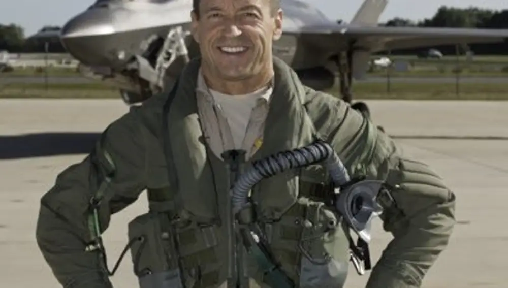 Billie Flynn, un ex teniente coronel canadiense y piloto principal de pruebas del F-35 para Lockheed Martin
