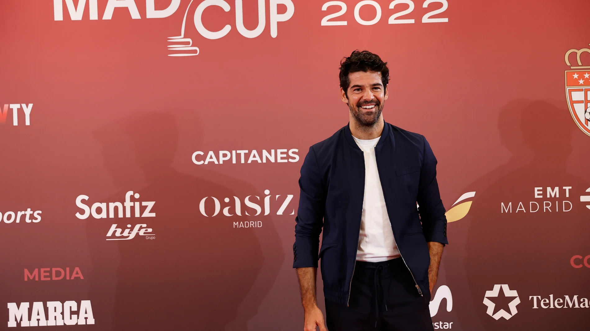 El actor Miguel Ángel Muñoz posa para los fotógrafos durante la presentación del MADCUP 2022