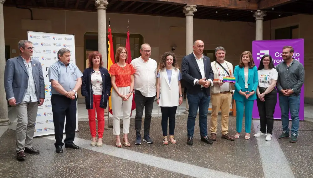 Acto institucional en la Diputación de Segovia con motivo del Día del Orgullo