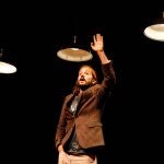 El actor mexicano Diego Luna ha colgado el cartel de "agotado" en las Naves del Español