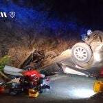 Así quedó el coche accidentado en la carretera A-374 a su paso por el término de Ronda
