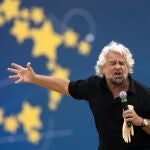 El entorno de Grillo asegura que está cansado y está pensando en dejar el partido que fundó en 2009