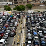 Numerosos coches esperaban el año pasado en el marco de la Operación Paso del Estrecho (OPE)