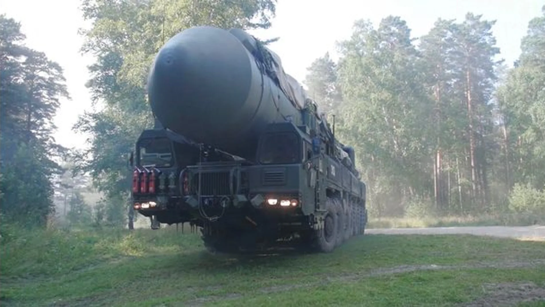Vladimir Putin ha comenzado a realizar simulacros con sus misiles nucleares Yars