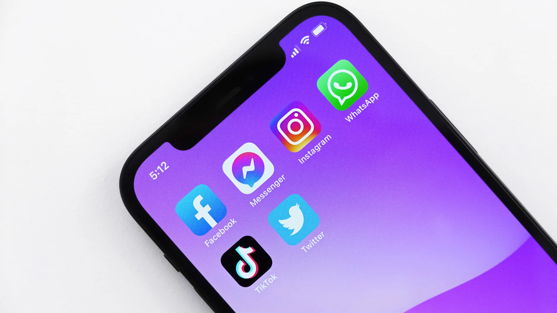 Meta permite a los usuarios europeos desvincular sus cuentas de Facebook, Messenger e Instagram.