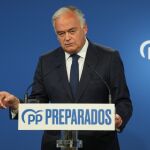 Esteban González Pons en rueda de prensa en la sede nacional del PP