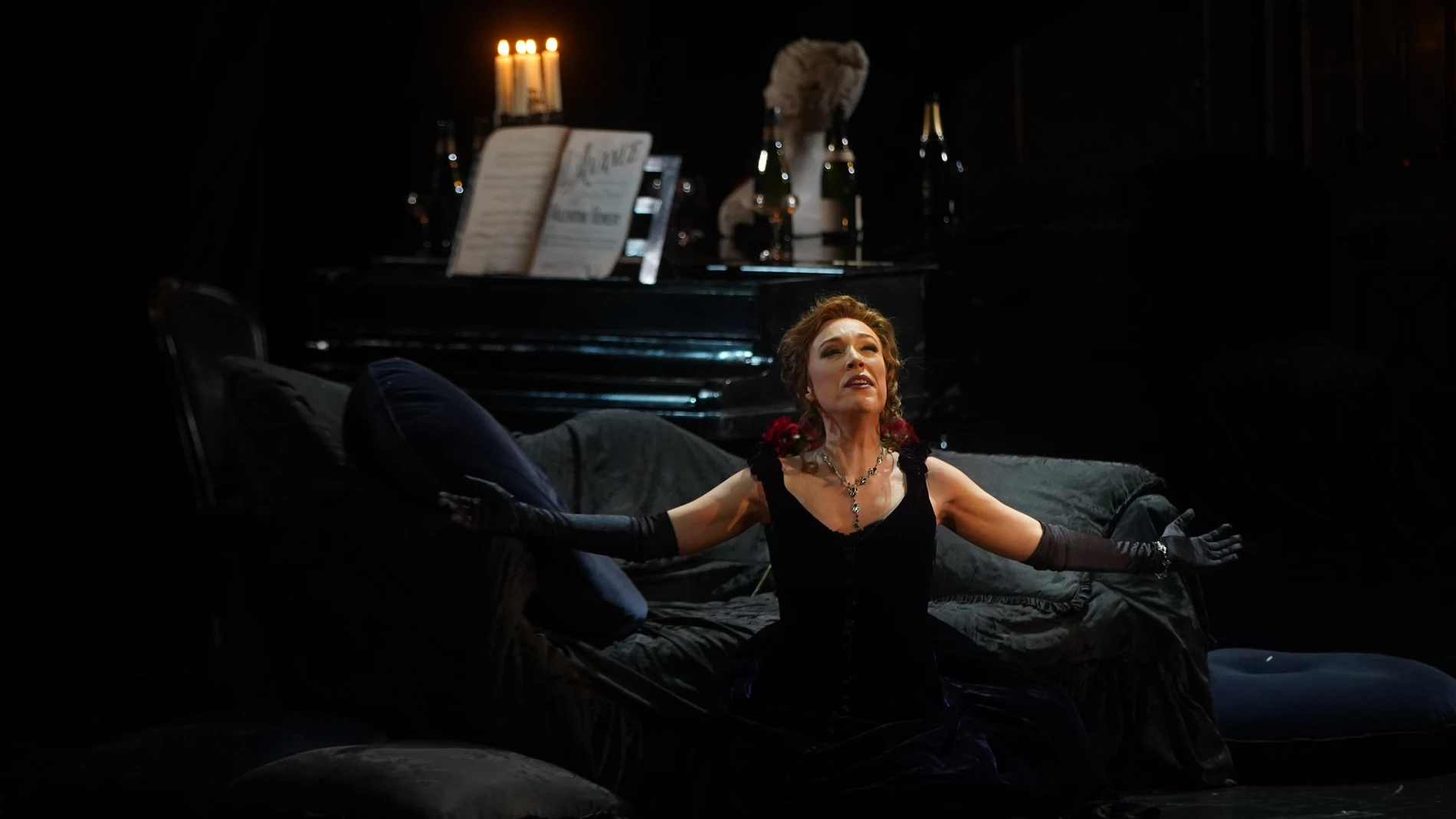 "La Traviata" en el Teatro de la Maestranza de Sevilla