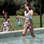 Los municipios de treinta comarcas de la Comunitat están en riesgo de calor extremo hoy