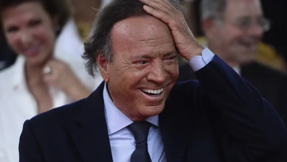 Julio Iglesias