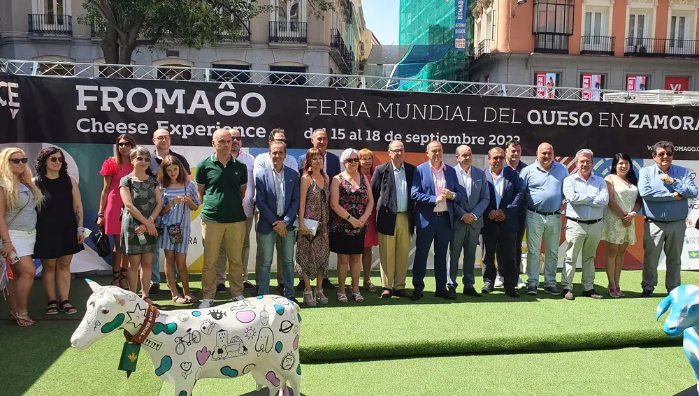 Presentación de la exposición ‘Ovejas Fromago Cheese Experience’ en la Plaza de Callao, Madrid
