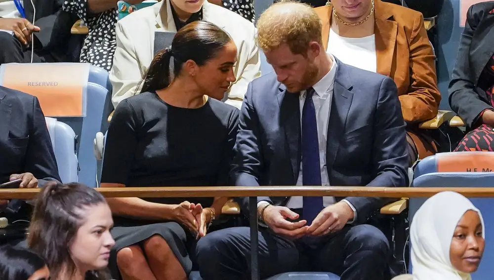 El príncipe Harry y Meghan Markle, en la sede de la ONU (AP Photo/John Minchillo)