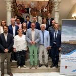 El consejero de Medio Ambiente, Antonio Luengo, junto a los representantes de los sectores implicados en la elaboración de la Estrategia Marítima.