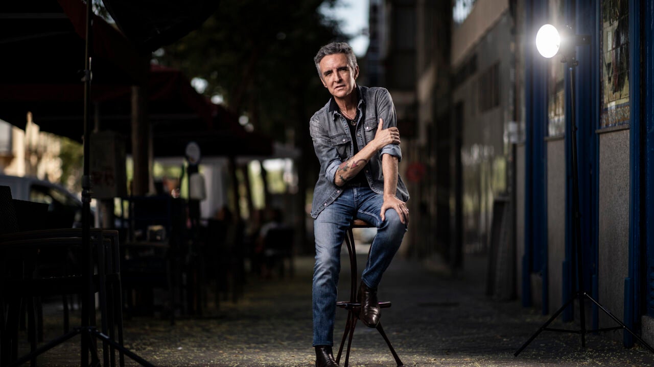 Ramoncín, 50 años de rock en España: “El apodo de ‘rey del pollo frito ...