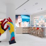 Interior de IQOS Boutique Fuencarral (Madrid)