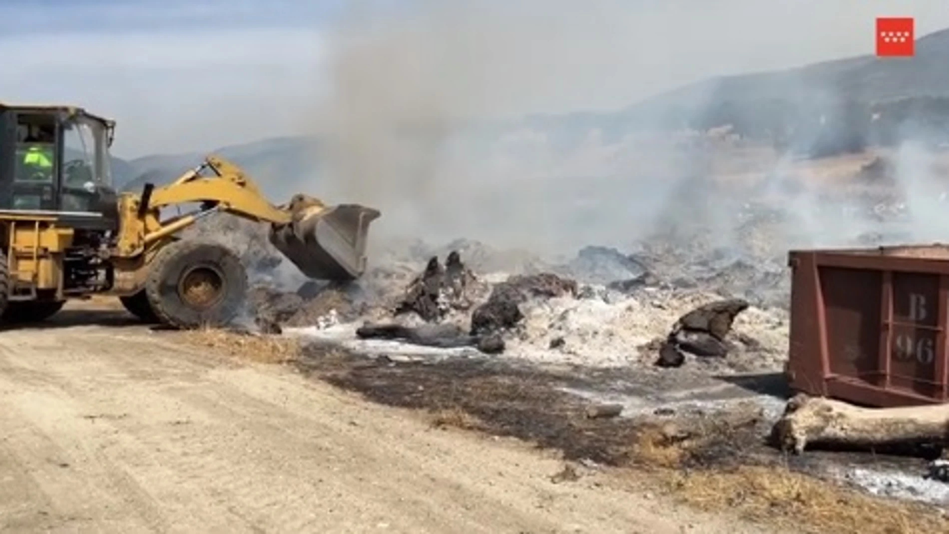 5 dotaciones de Bomberos y un equipo de Brigadas y Agentes Forestales trabaja hoy en el incendio de Guadalix de la Sierra EMERGENCIAS COMUNIDAD DE MADRID 22/07/2022