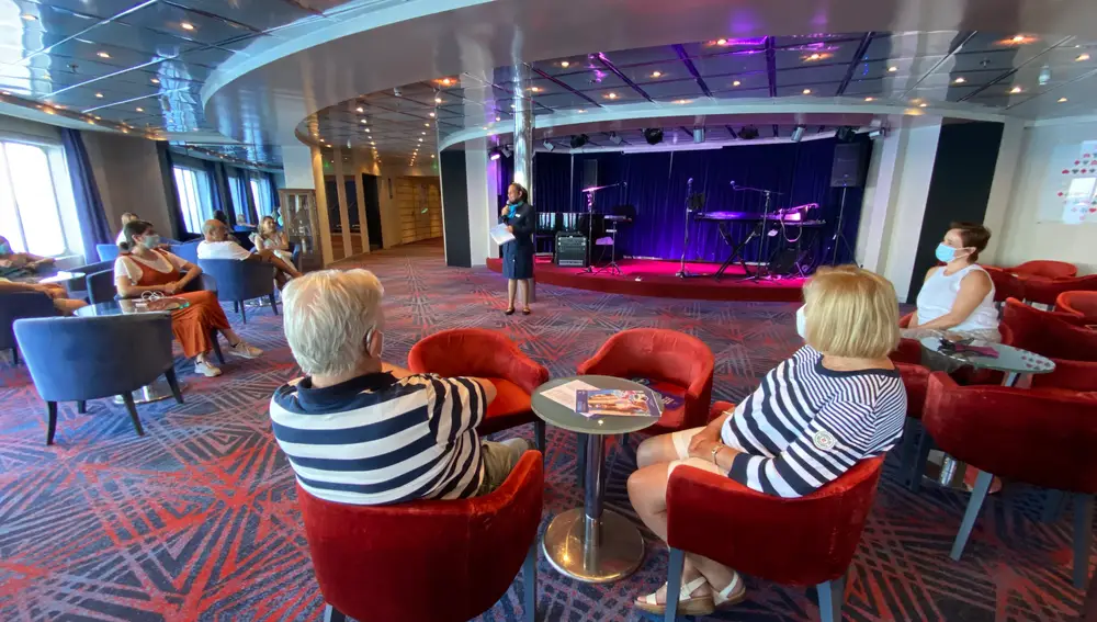 Islas griegas: De crucero por los secretos mejor guardados del Egeo