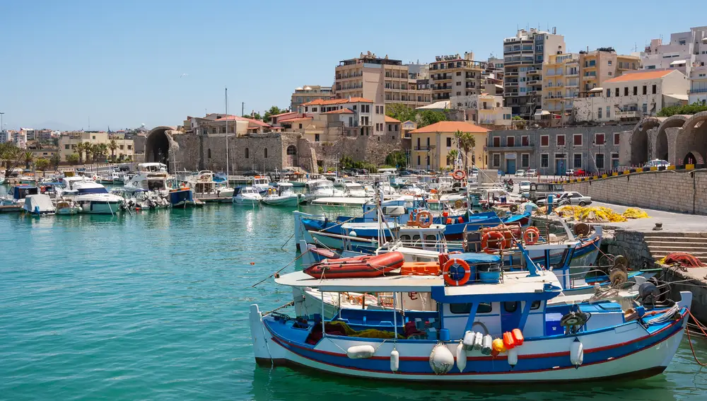 Islas griegas: De crucero por los secretos mejor guardados del Egeo