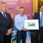 La ONCE presenta el cupón dedicado al V Centenario del Templo de Nuestra Señora de la Asunción, de Olmillos de Sasamón (Burgos)