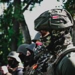 Soldados bielorrusos reciben entrenamiento para combatir en Ucrania
