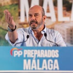 El vicesecretario general de coordinación autonómica y local del PP , Pedro Rollán, este sábado durante la clausura de la escuela de verano del PP en Fuengirola