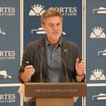 El portavoz de Medio Ambiente del PSOE en las Cortes, José Luis Vázquez