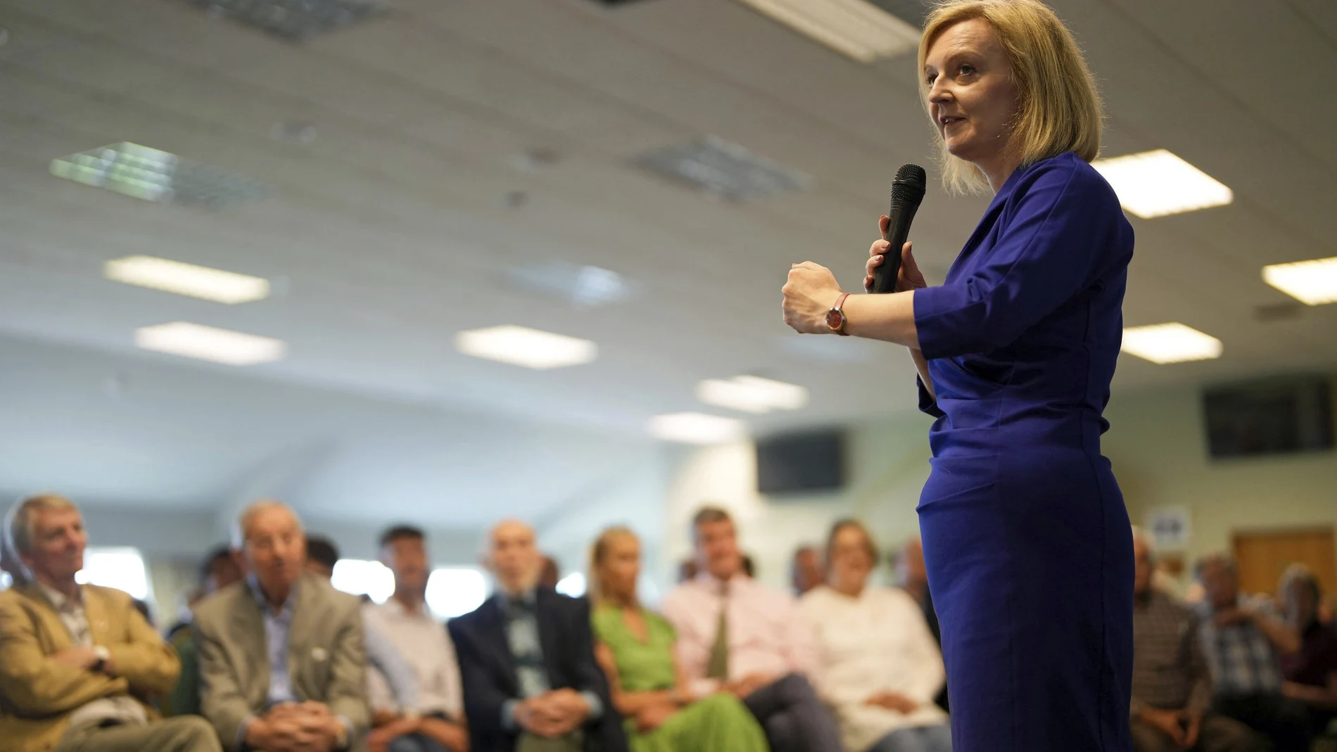 Liz Truss participa en Londres en un acto de campaña en las primarias "tories"