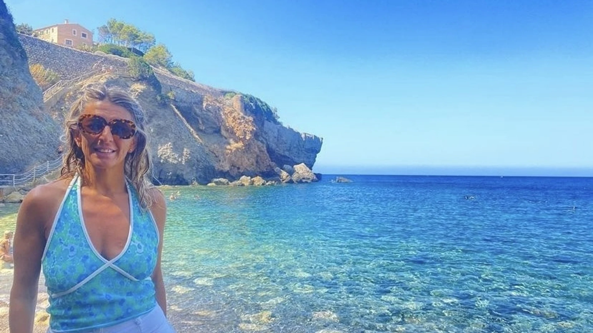 Yolanda Díaz en la playa