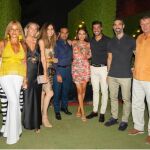 Begoña Trapote, Fiona Ferrer, Nasrin Zhiyan, Kabir C. Sukhwani, Paula Echevarría, Miguel Torres, Fernando Sanz y Jesús Gil
