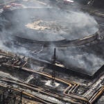 Hasta el miércoles, los bomberos cubanos no lograron sofocar el fuego desatado en el macro depósito de combustible de Matanzas