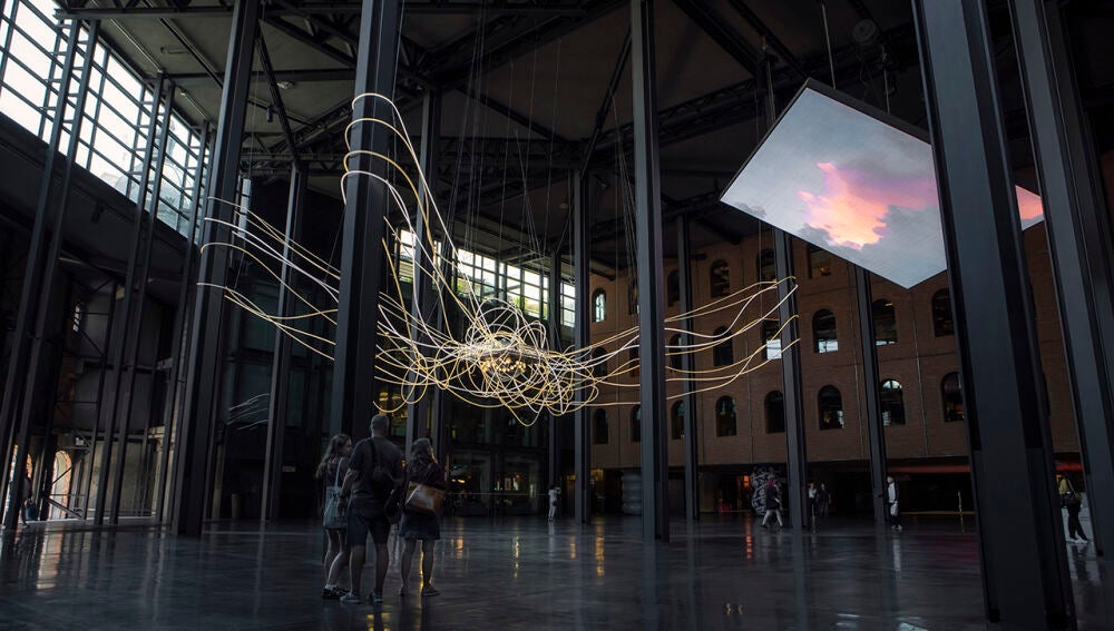 La obra de Grimanesa Amorós en el Azkuna Zentroa Alhóndiga de Bilbao