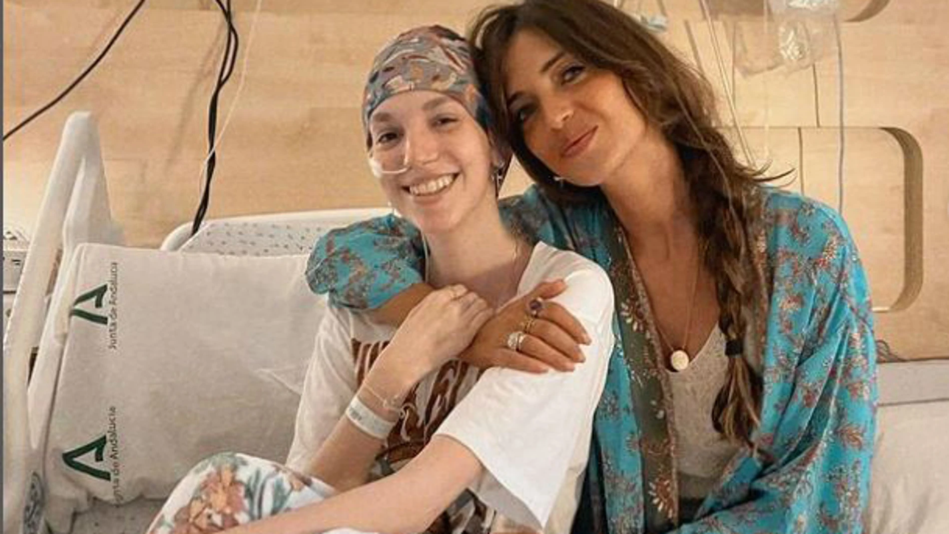 Elena Huelva y Sara Carbonero