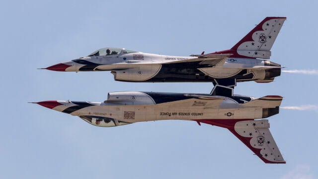 Dos cazas F-16