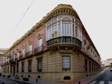 El edificio de la Diputación de Almería