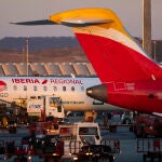 Aviones de Iberia en la Terminal T-4 del aeropuerto Adolfo Suarez Barajas