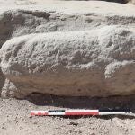 Relieve fálico que ha aparecido en uno de los sillares del yacimiento El Higuerón de Nueva Carteya.