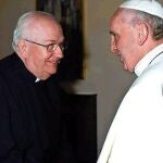 El español Monseñor Fernando Vérgez Alzaga será creado cardenal este 27 de agosto en un consistorio oficiado por el papa Francisco.
