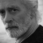 Manolo Sanlúcar nació y creció en un ambiente flamenco, en parte fomentado por su padre