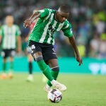 William Carvalho con el Real Betis.