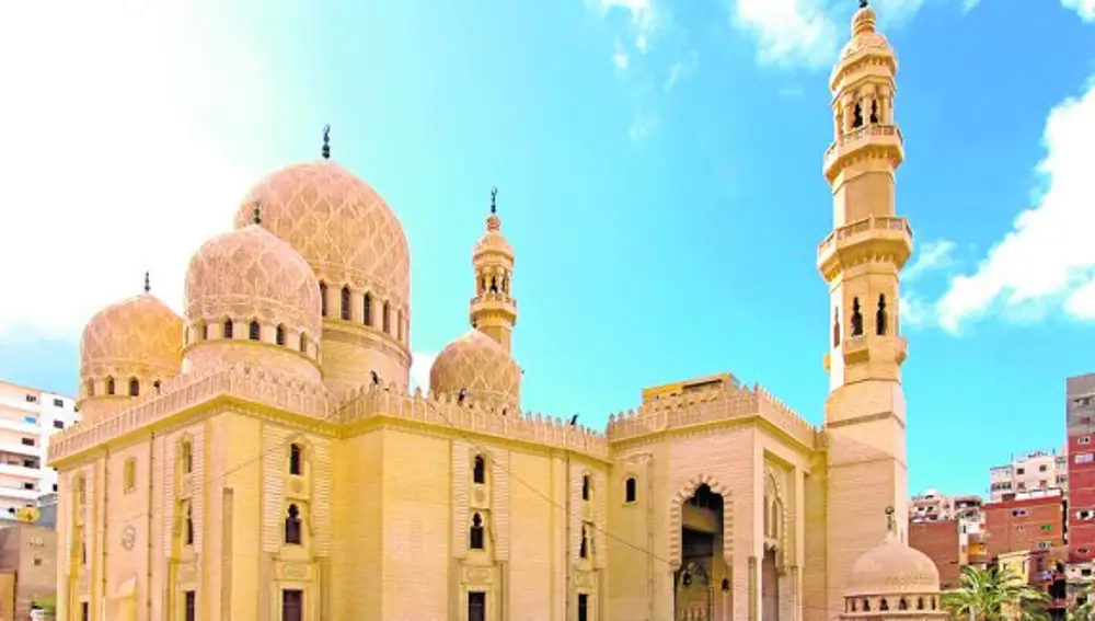 Mezquita construida en honor de "Al Mursi" en Alejandría