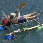 El 73,5 de los hombres y el 74,2% de las mujeres considera que durante los meses de verano se es más imprudente.