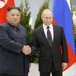 Putin con Kim Jong Un, presidente de Corea del Norte