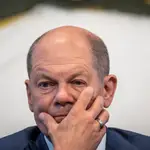 El canciller alemán Olaf Scholz (SPD), atienda a la prensa este domingo 4 de septiembre en Berlín